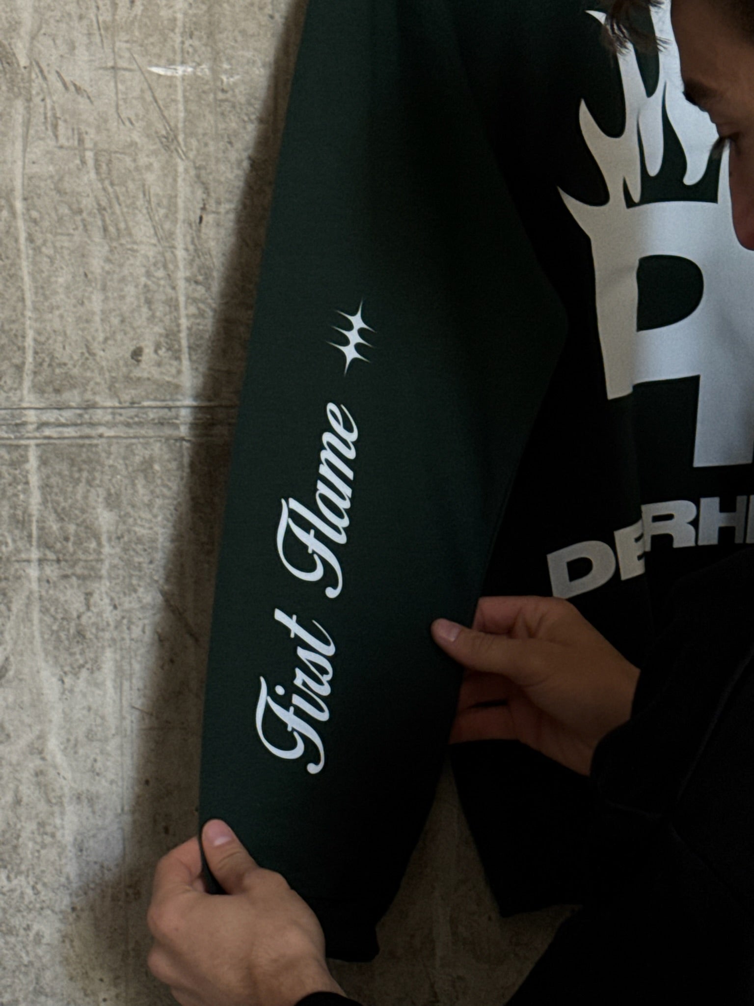 FIRST FLAME GREEN LONG SLEEVE