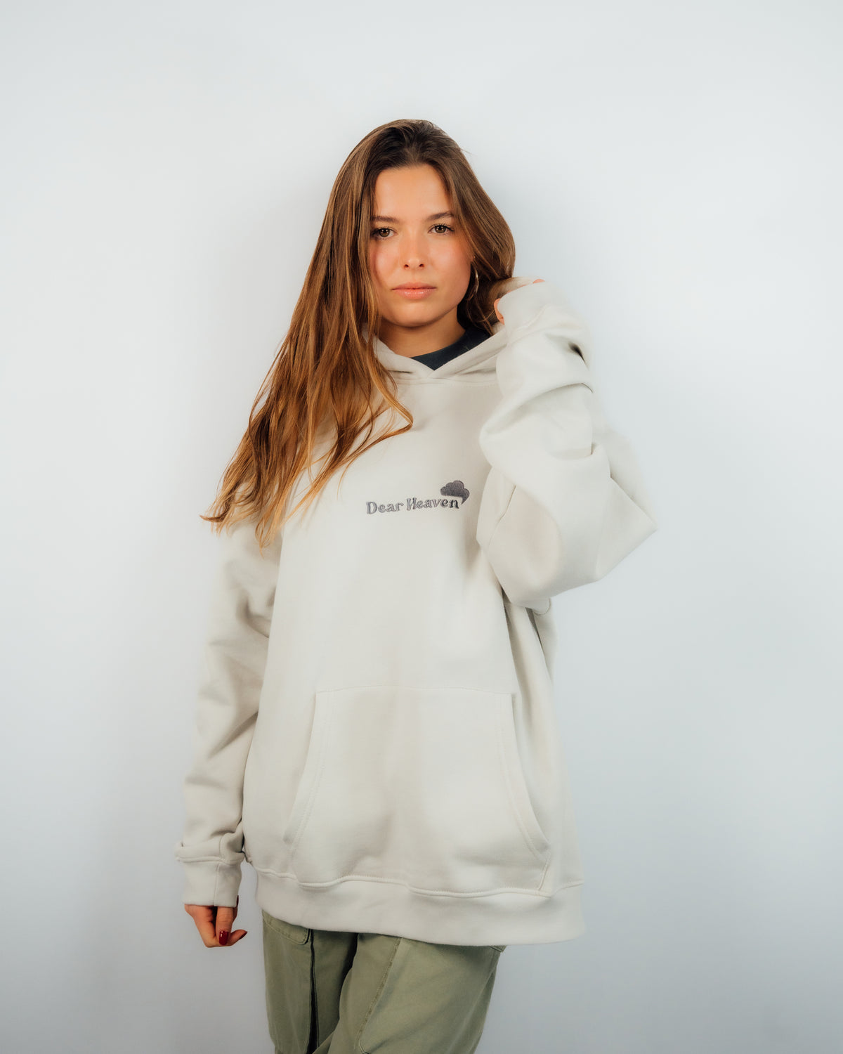 SUDADERA STARTING WITH THE BASIC BLANCA