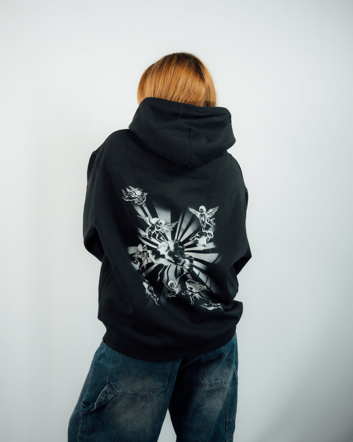SUDADERA ANGELS NEGRA