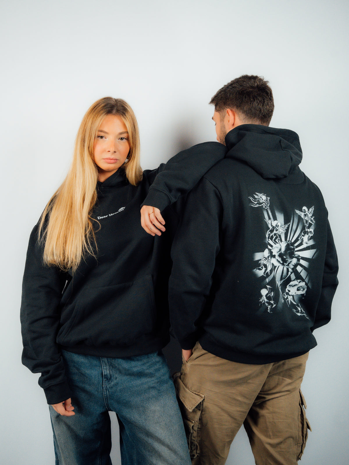 SUDADERA ANGELS NEGRA