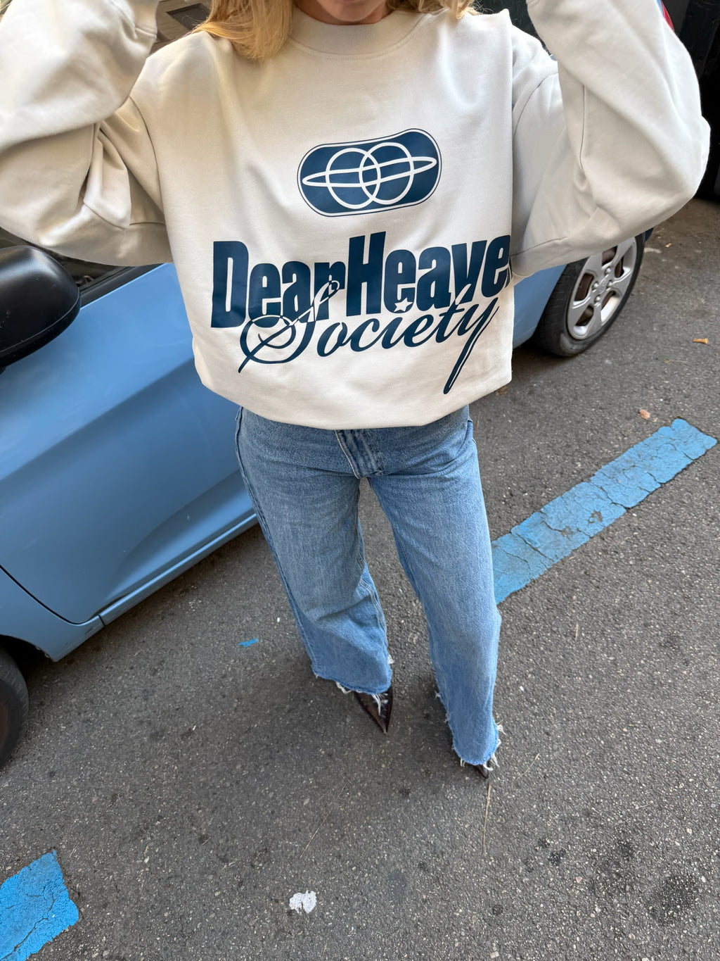 SOCIETY LIGHT GREY SWEATSHIRT