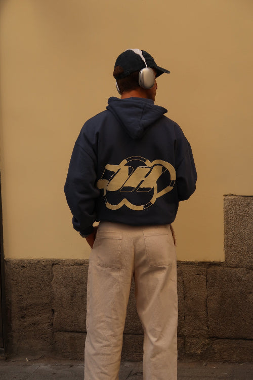 PAG 04 SUDADERA AZUL